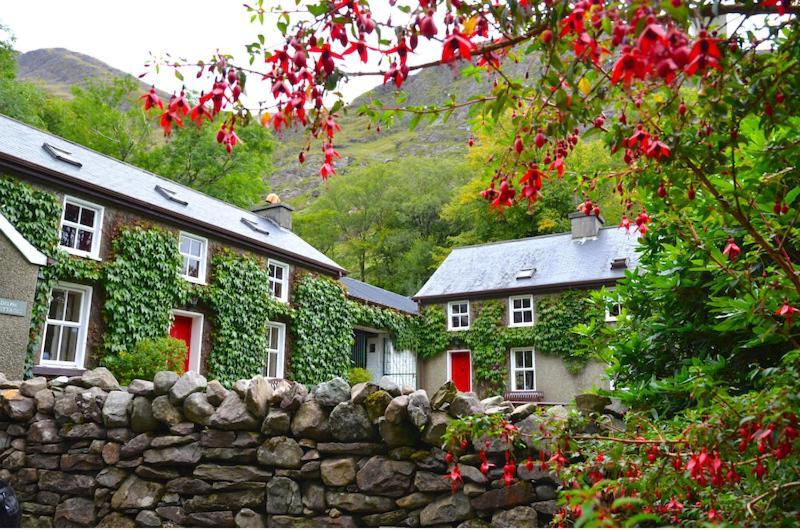 Delphi Lodge Cottages Лийнан Екстериор снимка